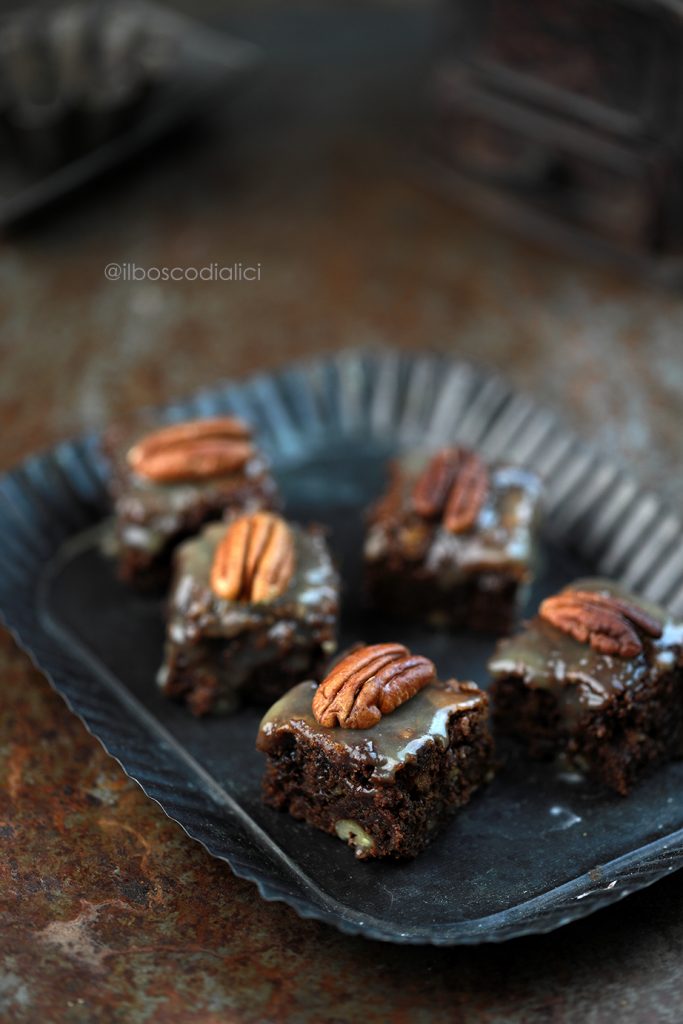 Ultimate turtle brownies